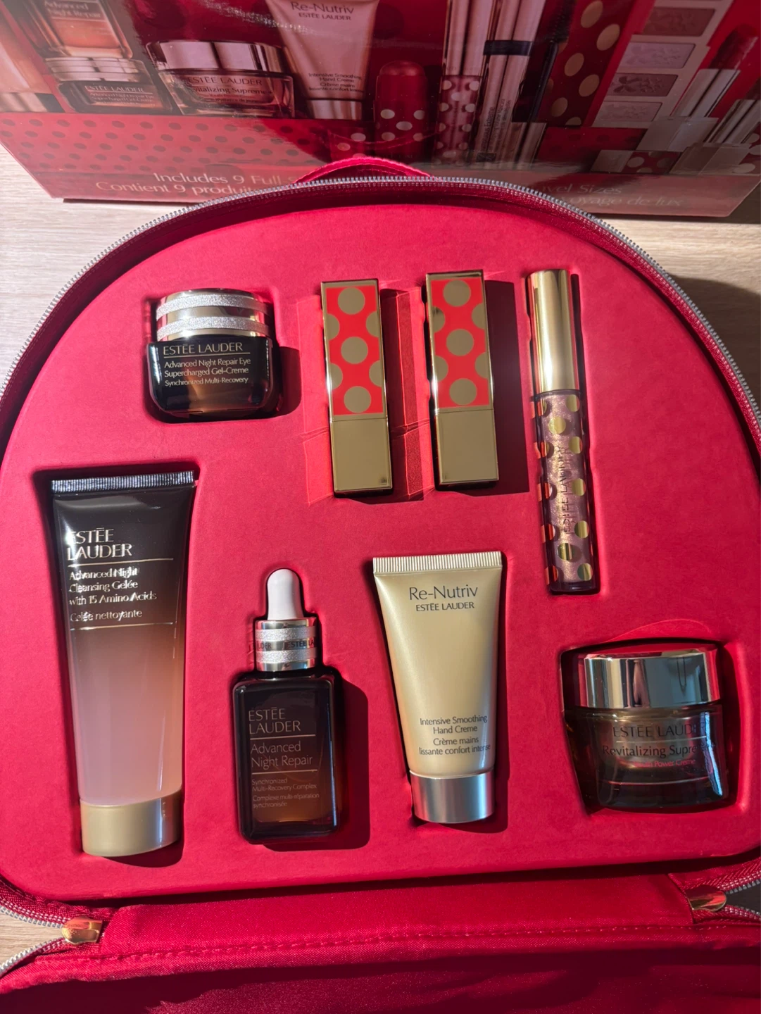 Estee Lauder Makeup Set with Travel Bag - photo 2
