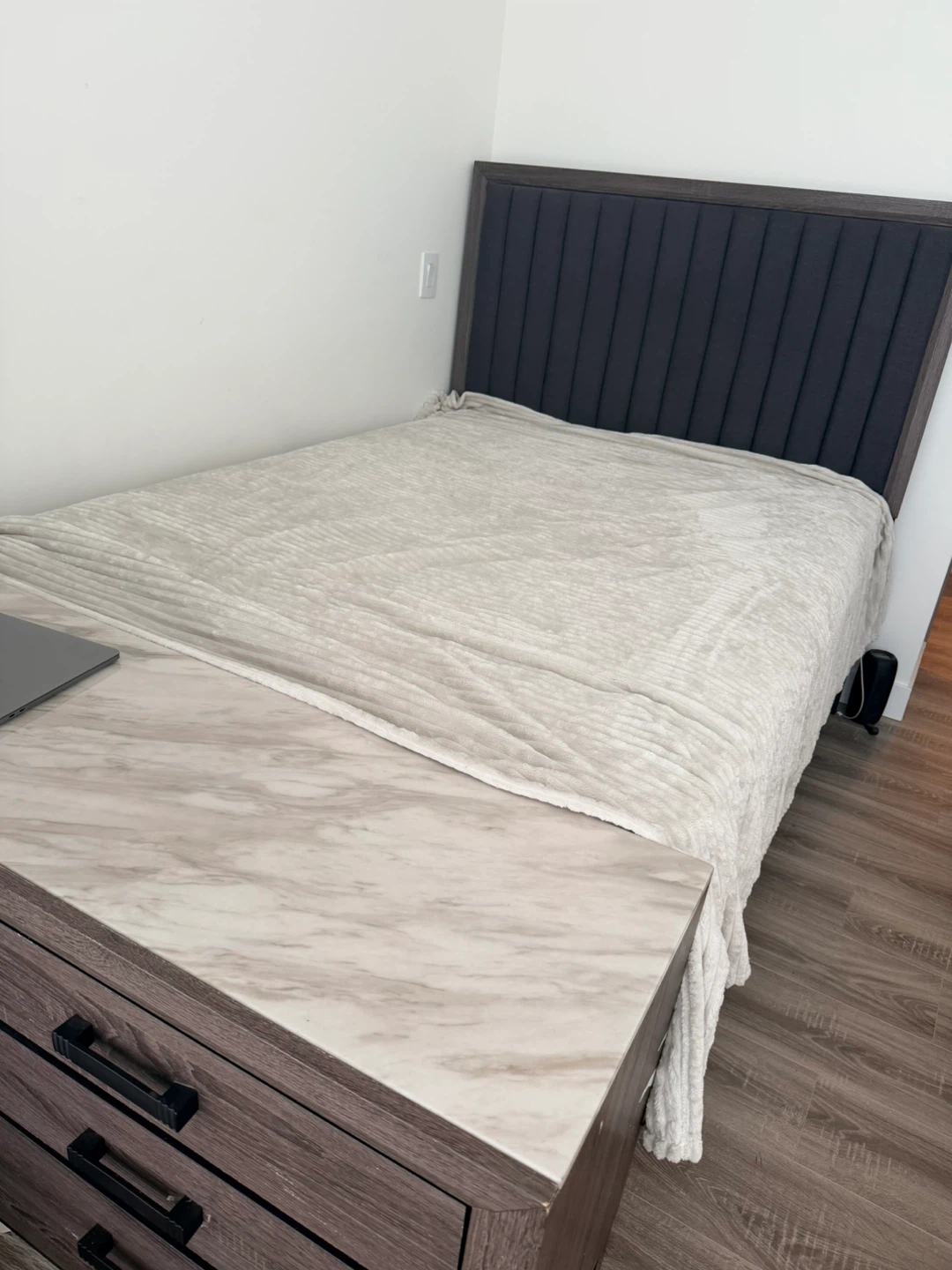 Dubble Size Bed Frame with Headboard drawers