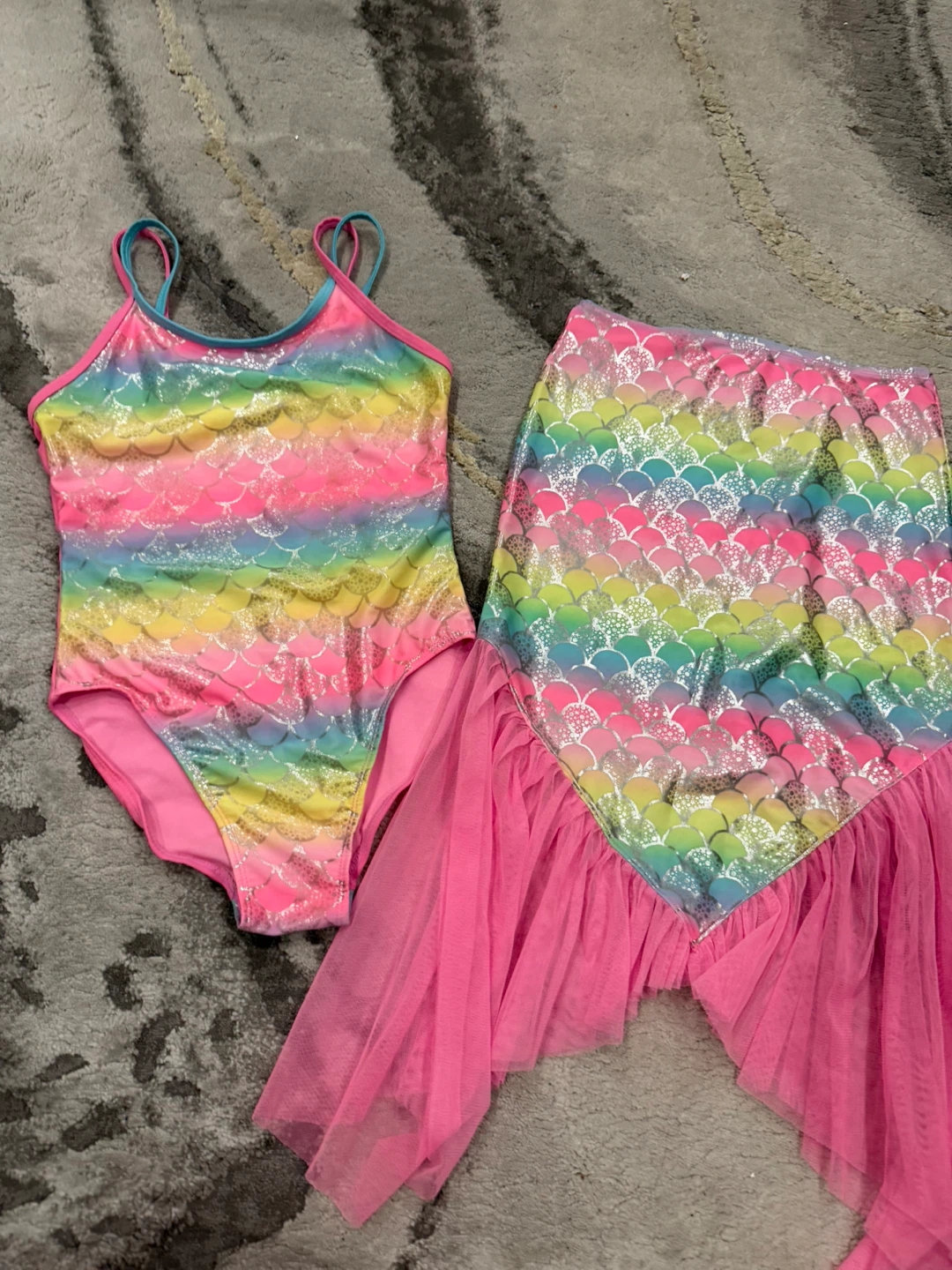 10/12 girls mermaid swimsuit and skirt