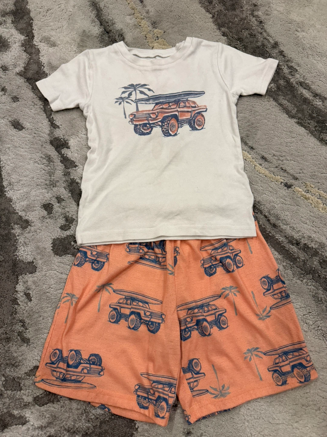 Size 6 boys summer clothes and pjs - photo 2