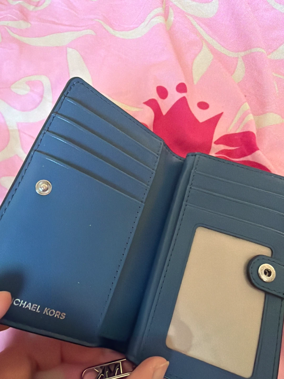 Michael Kors Blue Leather Bifold Wallet - photo 2