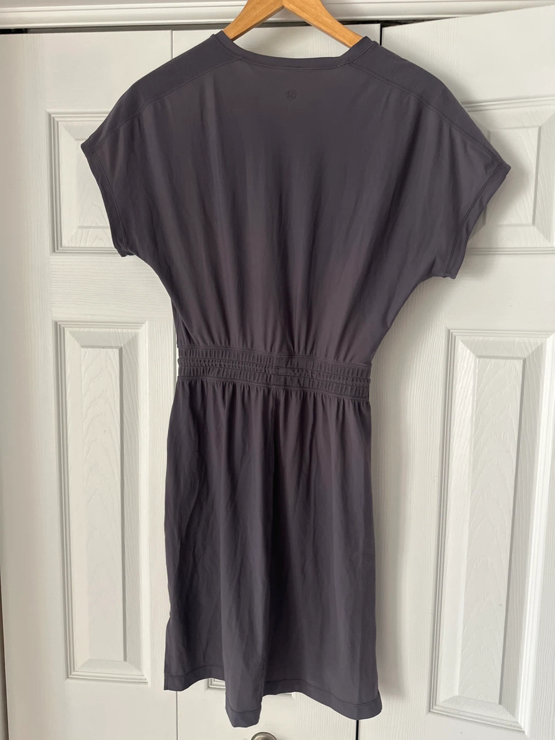 Lululemon Short Sleeve Elastic Waist Dress - photo 3