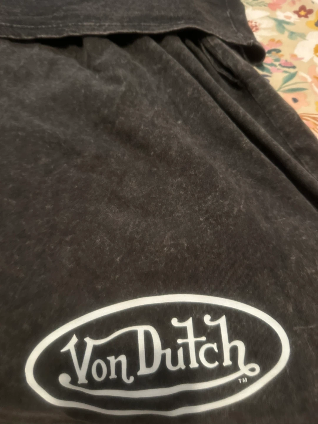 Von Dutch Melrose Ave. So-Cal T-Shirt & Shorts Set - photo 2