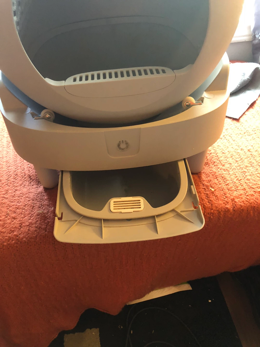 Litter-Robot Automatic Self-Cleaning Litter Box - photo 3