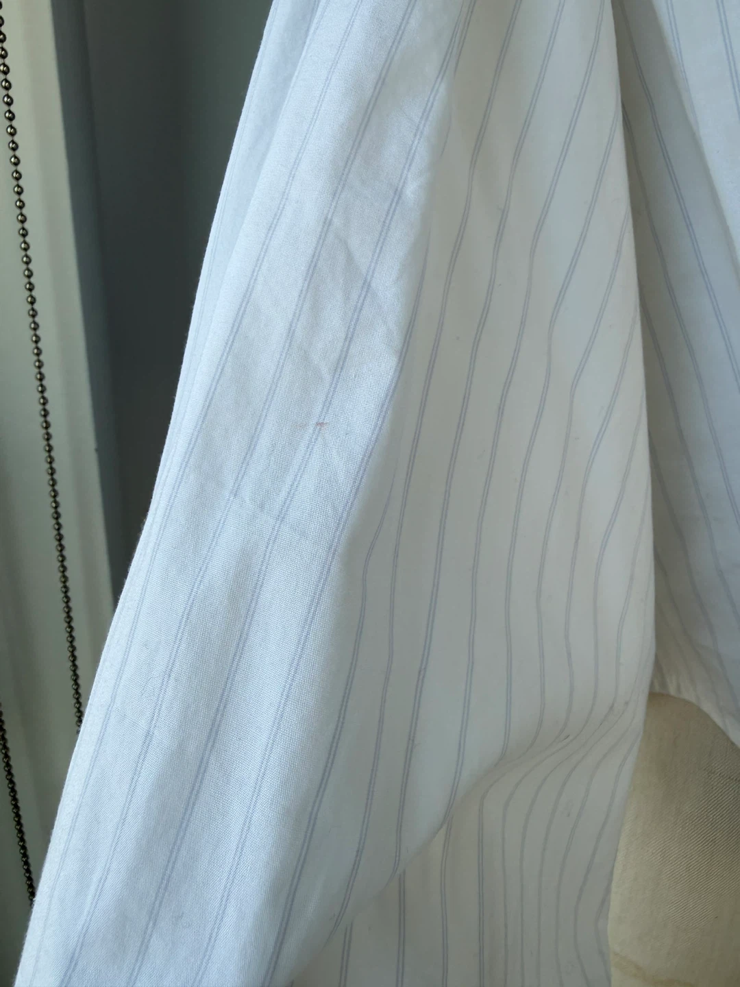 Aritzia Sunday Best White Pinstripe Cropped Button-Up Shirt - photo 3