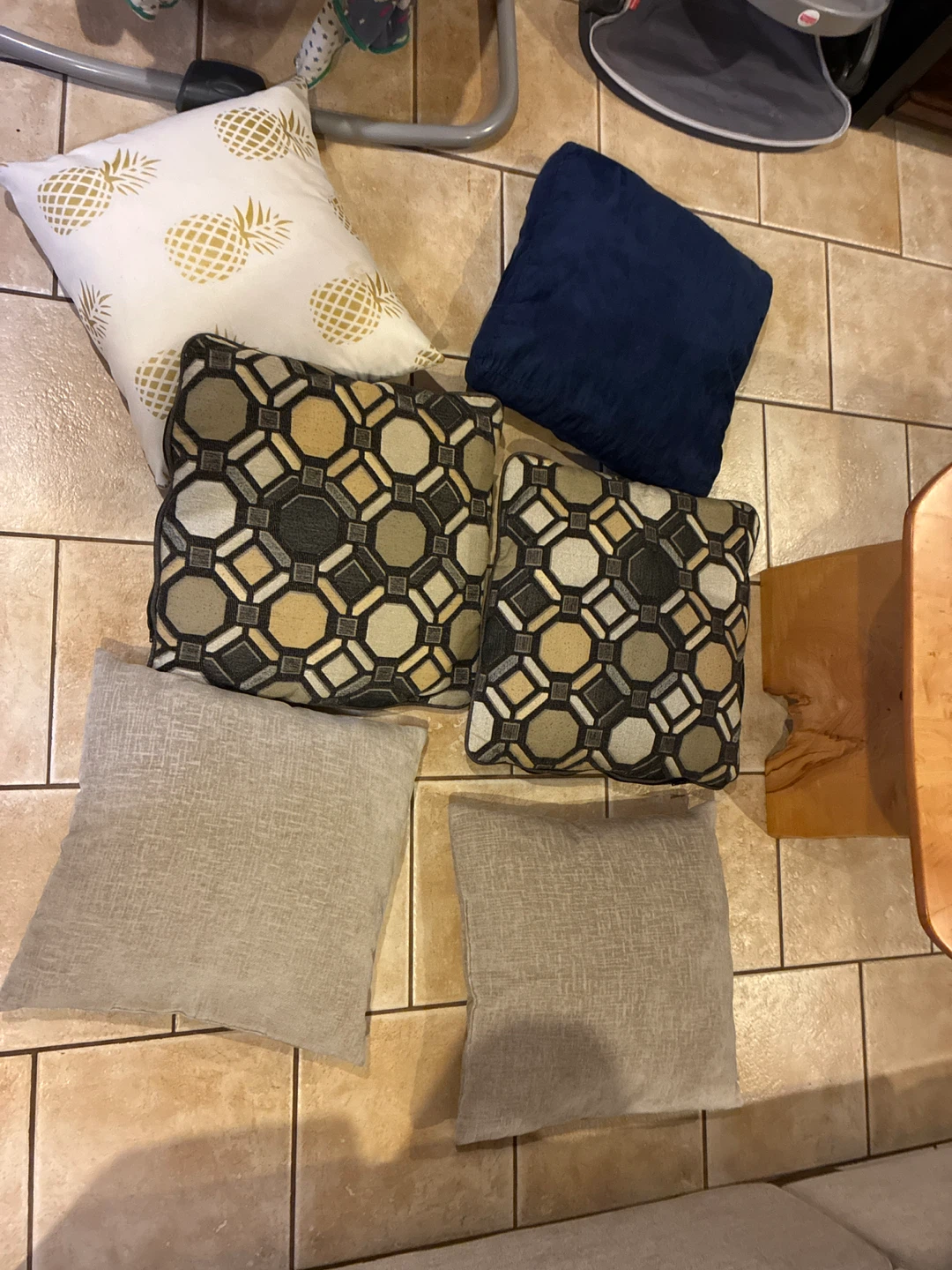 Throw pillows
