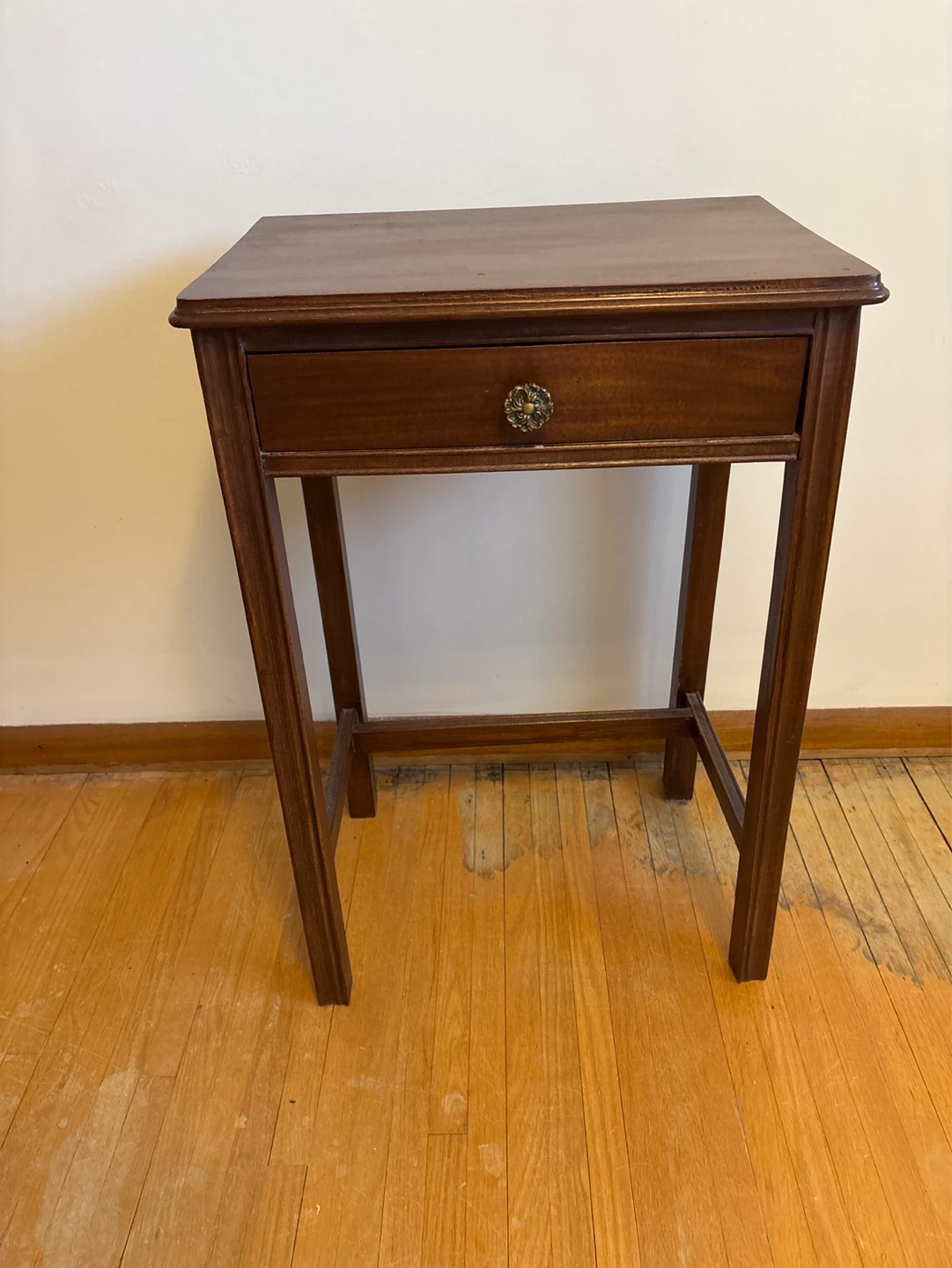Classic solid wood Side or night Table - photo 2