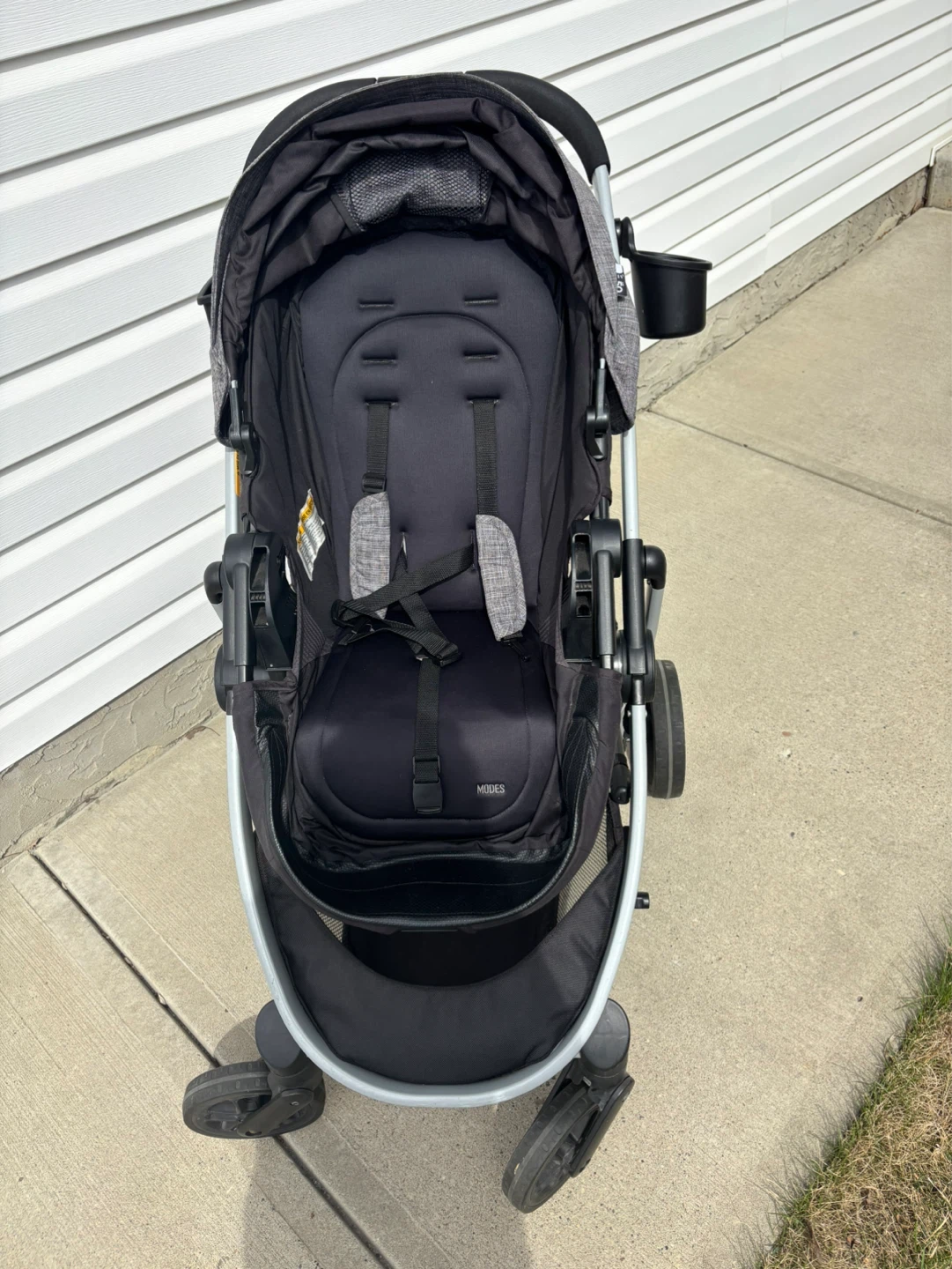GRACO STROLLER AND CAR SEAT - photo 2