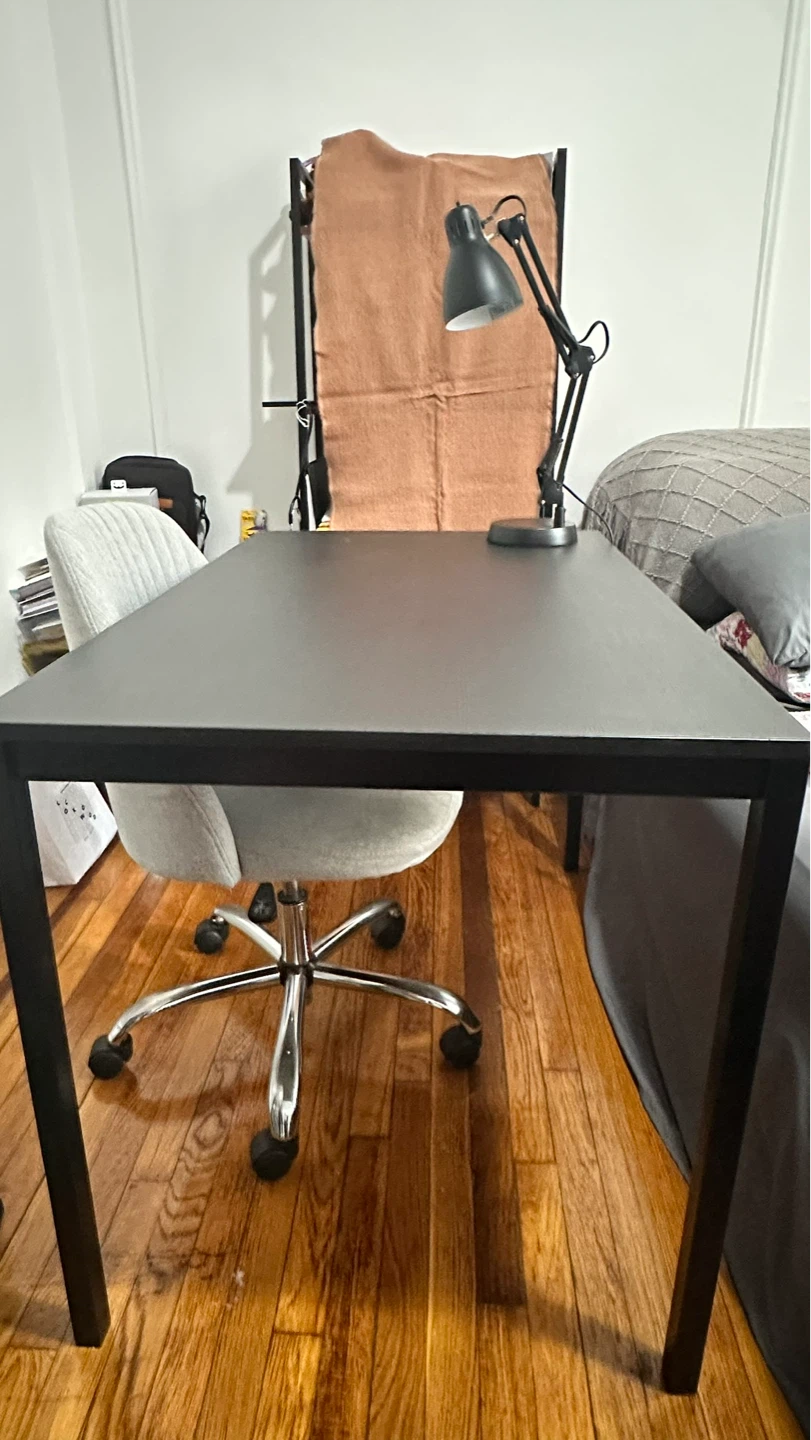 Study Table (with Free Swivel Chair)