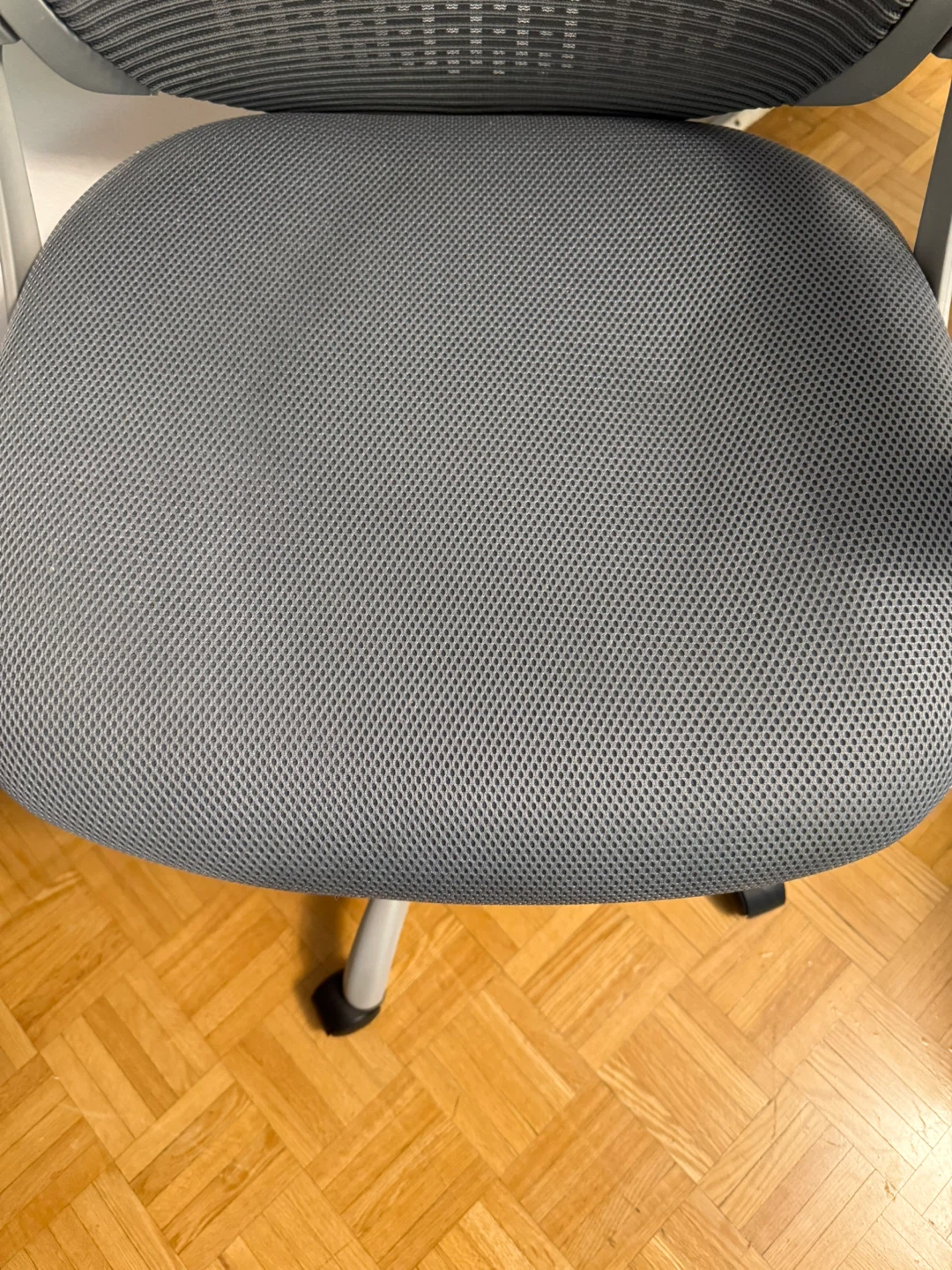 Grey Office Chaire - photo 2