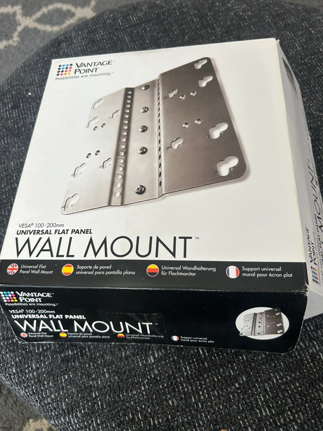 Vantage Point Universal Flat Panel Wall Mount