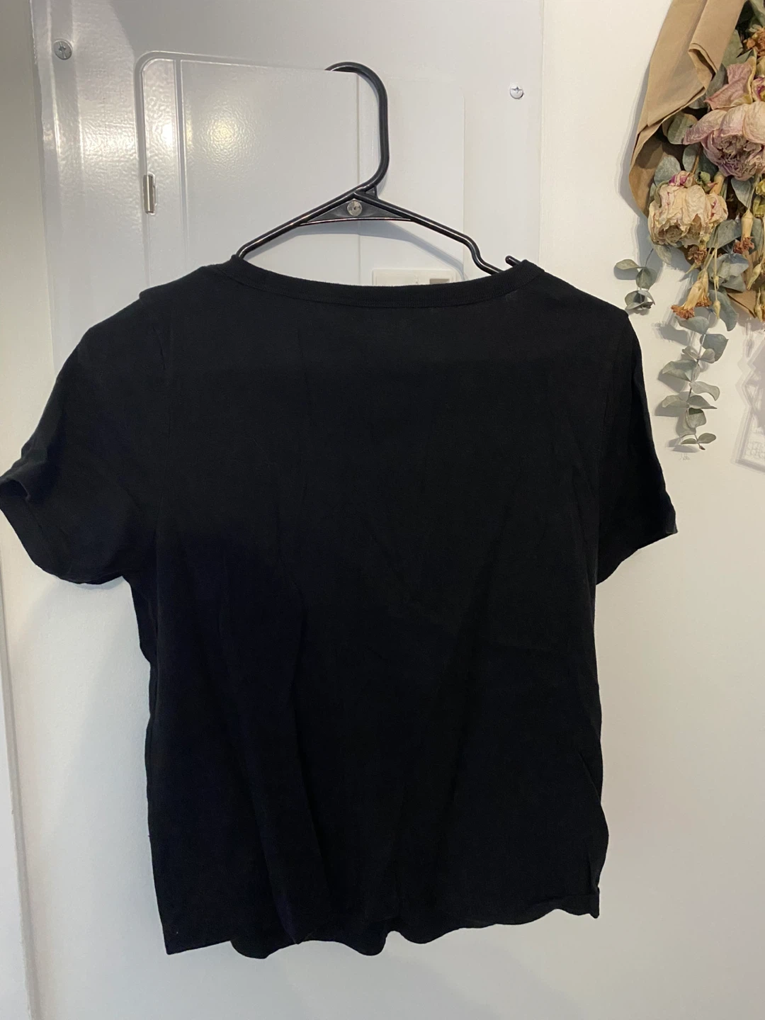 Old Navy Black V-Neck T-Shirt - XS Petite - photo 3