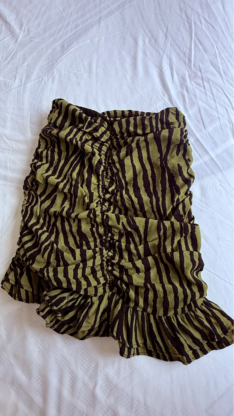 ZARA WORN ONCE Zebra Print Mini Skirt SMALL