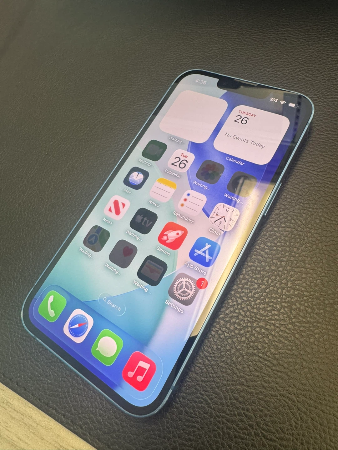 Unlocked iPhone 13 - photo 4