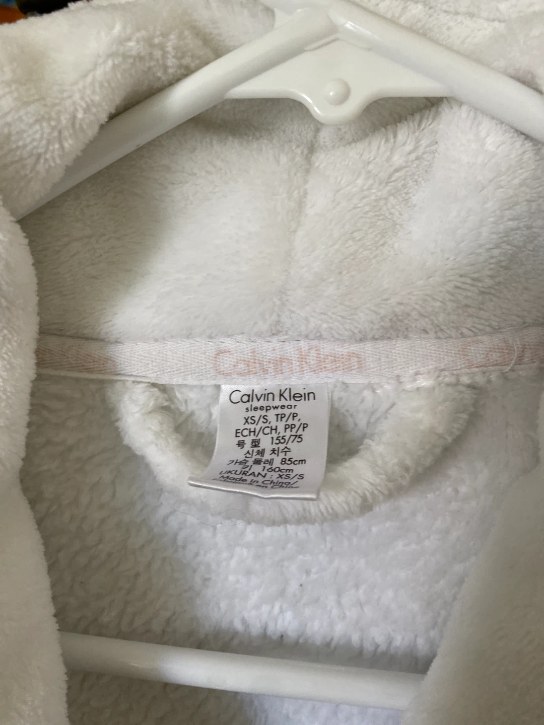 Calvin Klein White Plush Robe - XS/S - photo 3