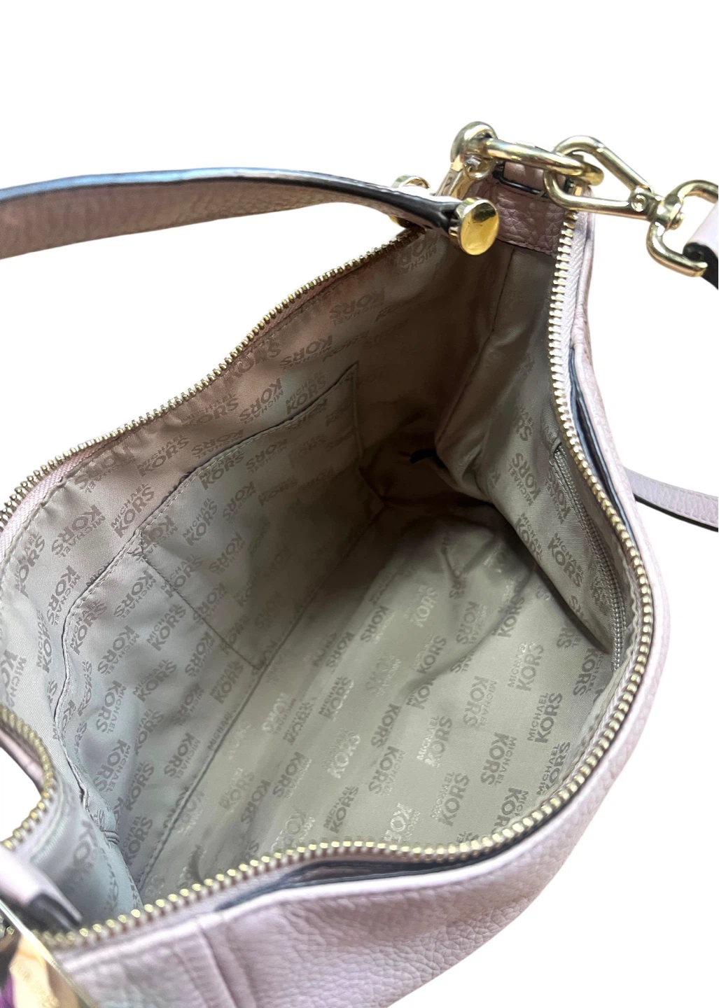 Michael Kors Pink Leather Hobo Shoulder Bag - photo 3