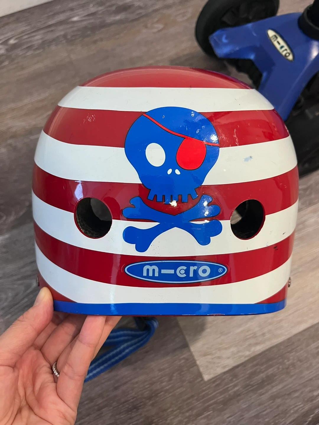 Micro Scooter and Pirate Helmet Set - photo 4