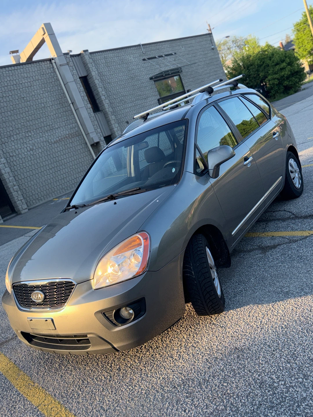 2012 Kia Rondo EX - Grey - photo 2