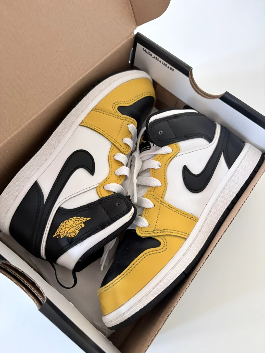 Air Jordan 1 Mid SE TD Sneakers - Youth Size 1Y - photo 2