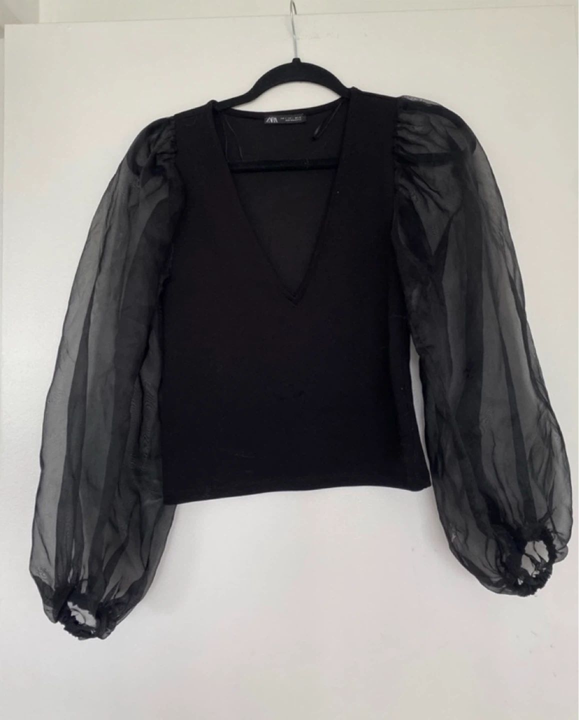 ZARA BLACK PUFF SLEEVE TOP SIZE SMALL - photo 2