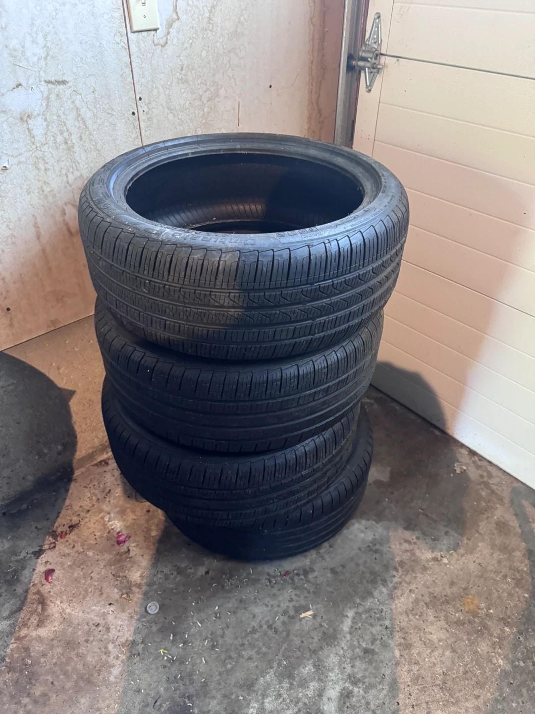 Pirelli P7 Runflat Tires 245/40/19