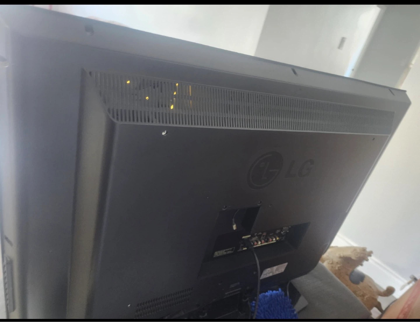 LG 43 “HD TV - photo 4