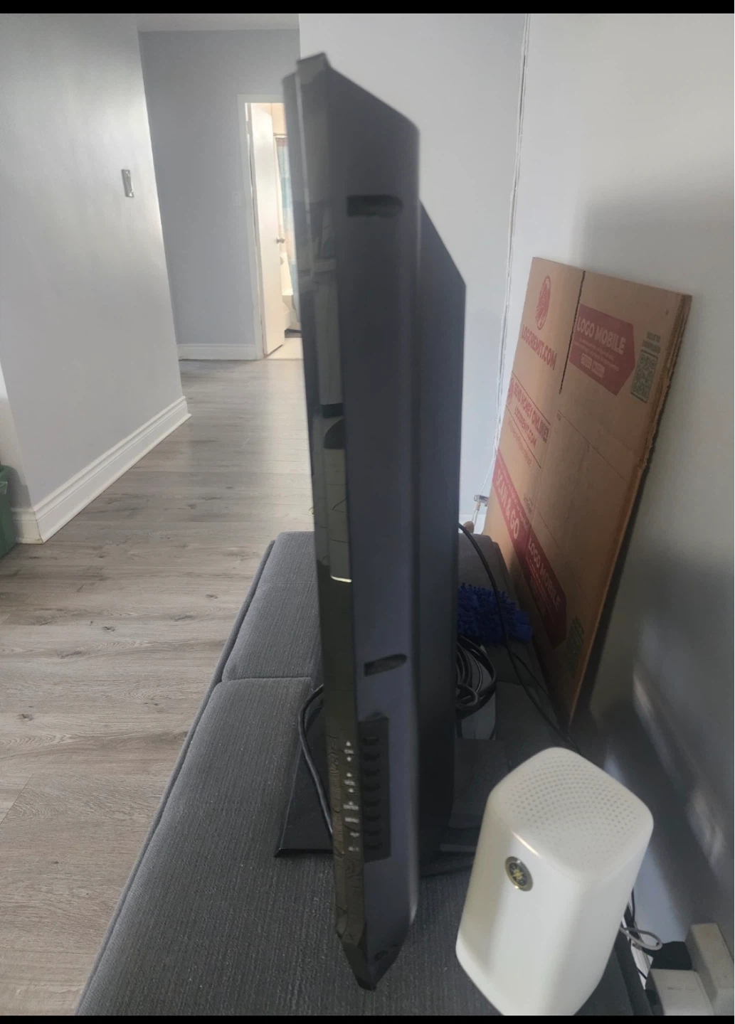 LG 43 “HD TV - photo 2