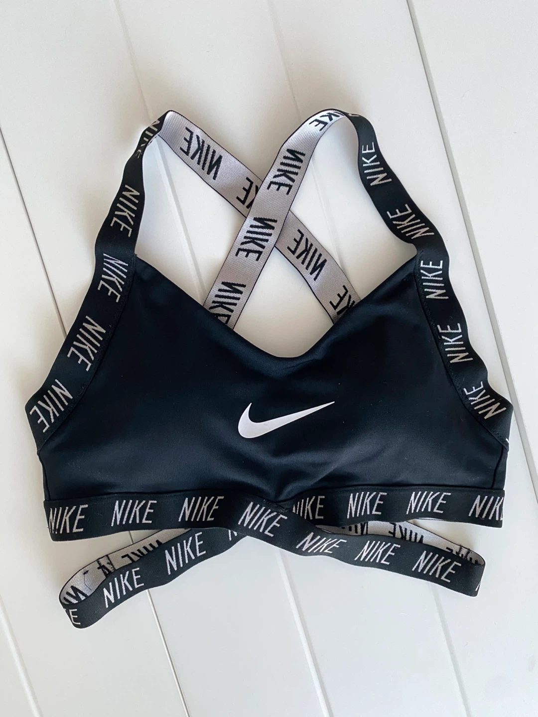 Nike sports bra - photo 2