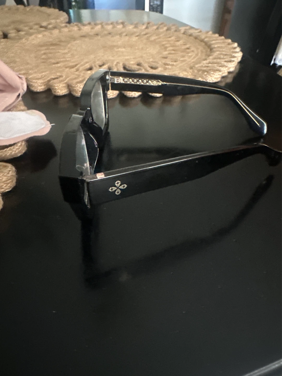 Black Cat-Eye Eyeglasses - photo 2
