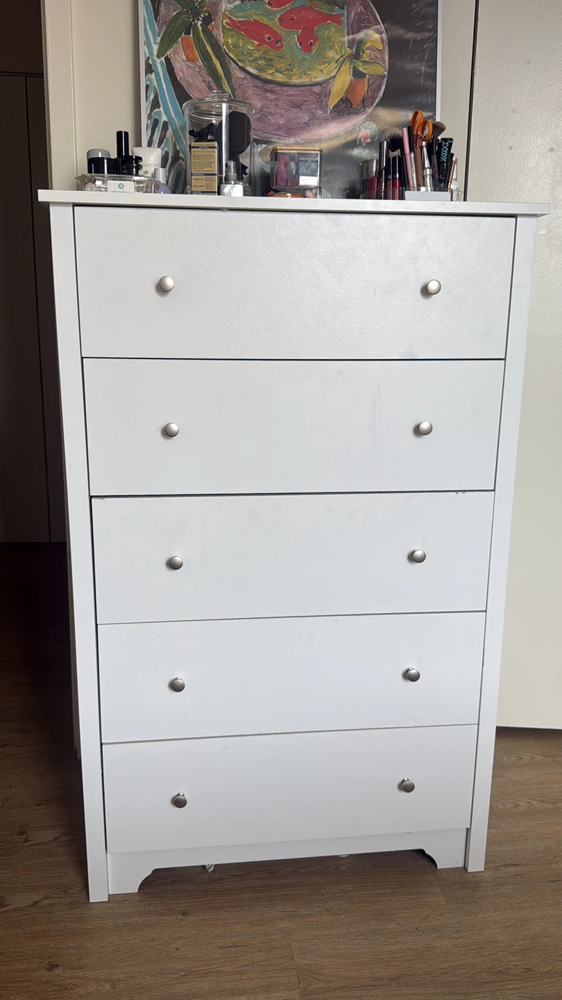 White 5-Drawer Dresser Chest