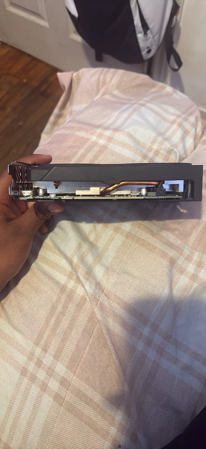 Gigabyte GeForce RTX 4060 Graphics Card - photo 4