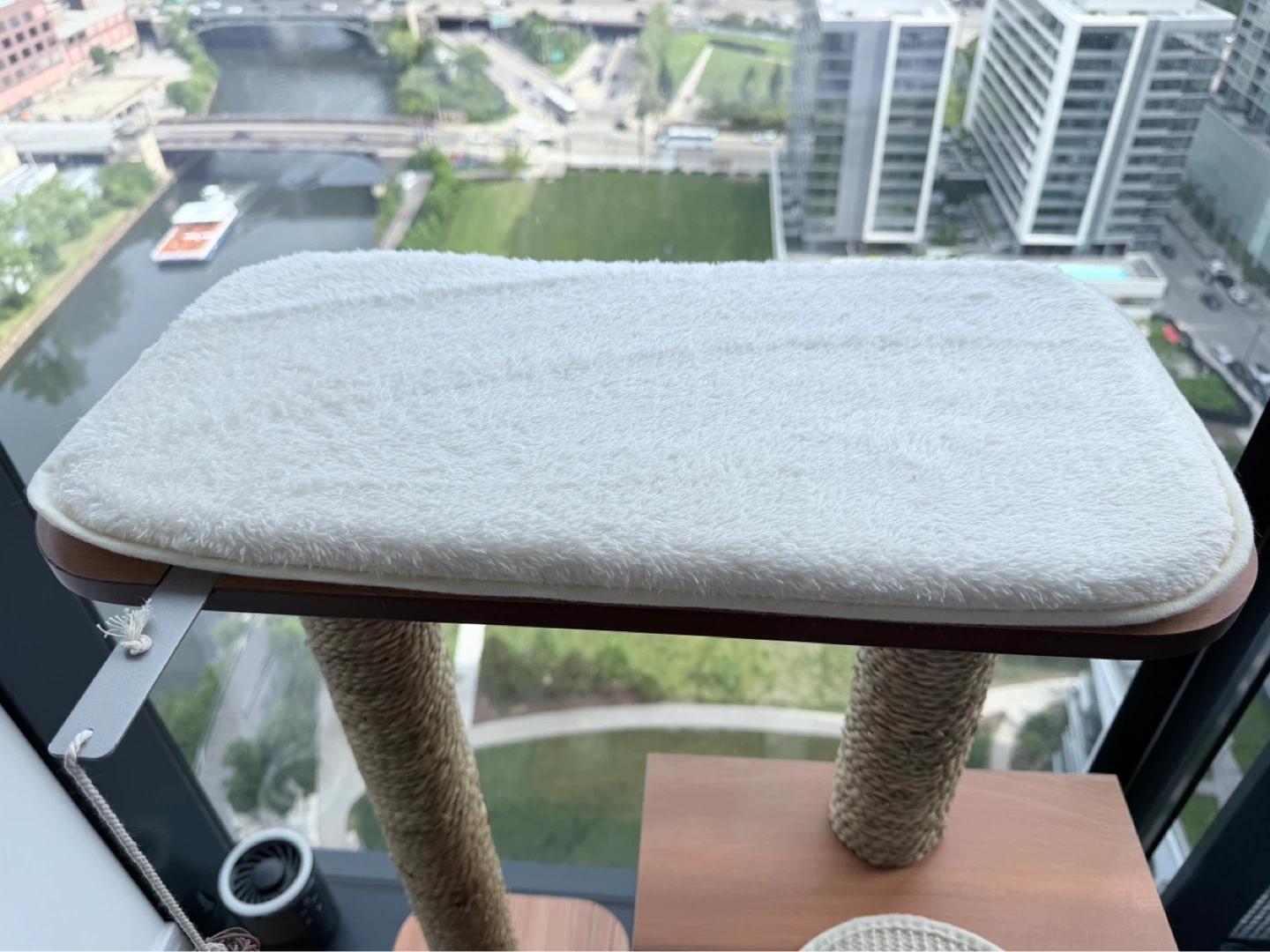 Cat Tree with Condo and Scratching Posts - photo 4
