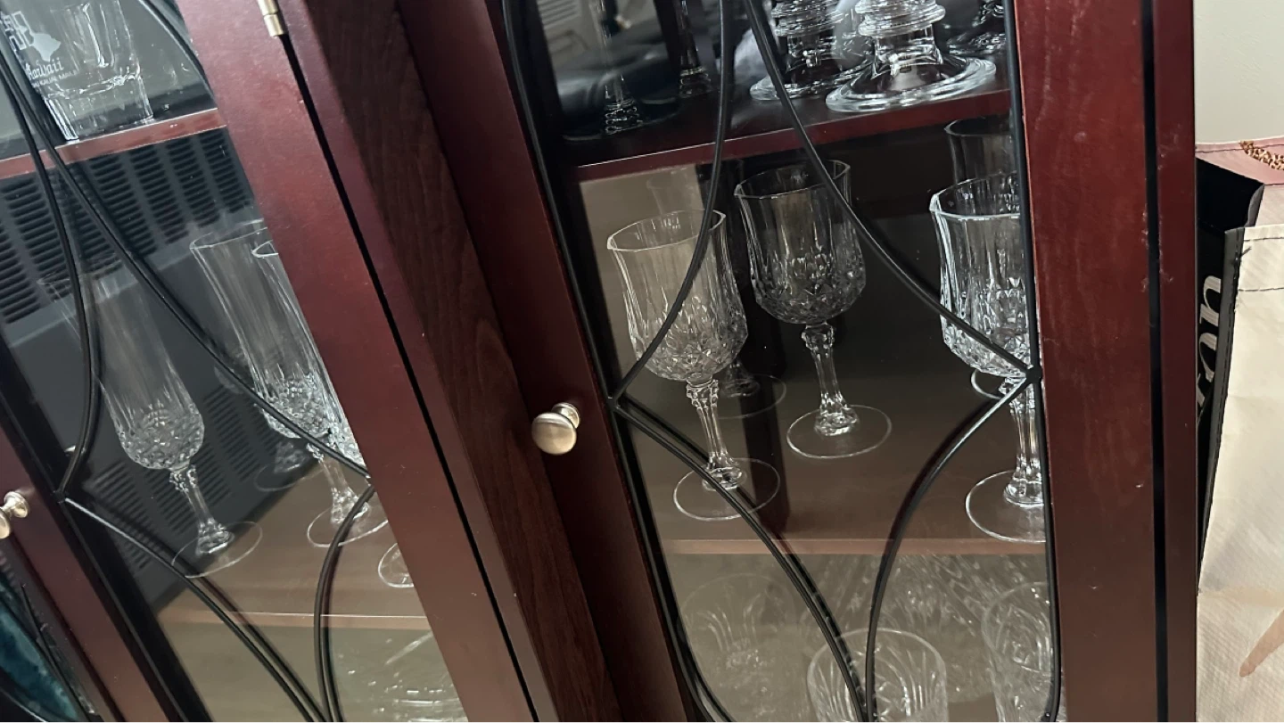 Dark Wood Glass Console/server Cabinet - photo 3
