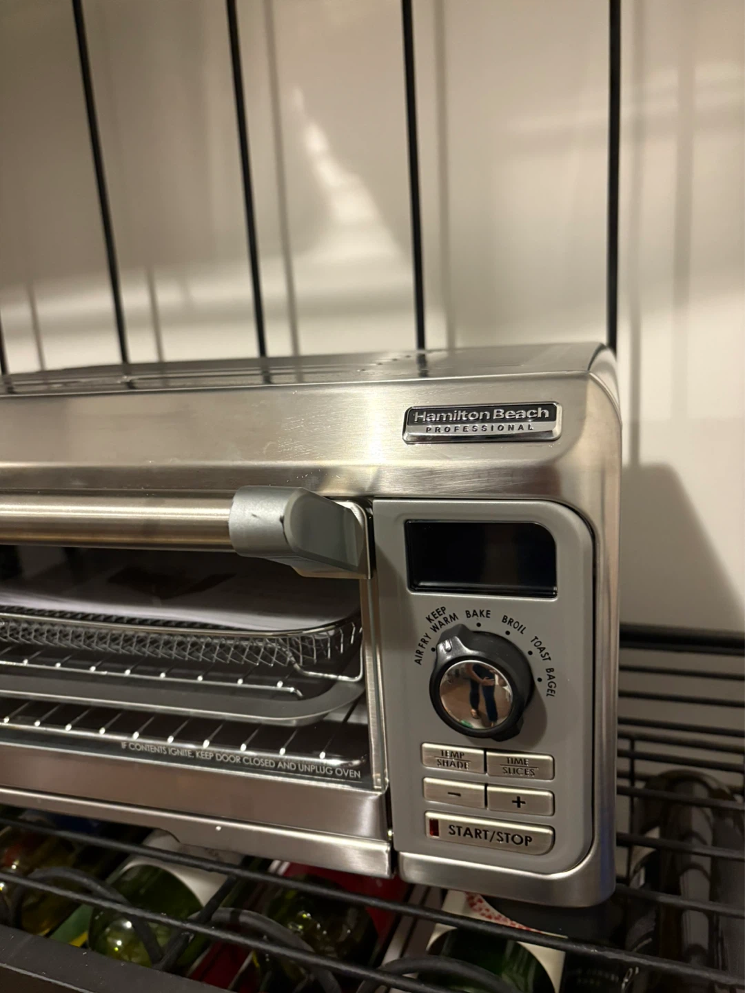 Hamilton Beach Professional 6 in 1 Air Fryer Toaster Oven - photo 3