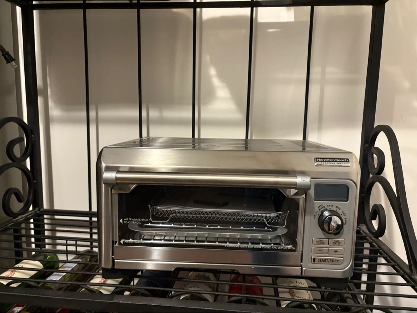Hamilton Beach Professional 6 in 1 Air Fryer Toaster Oven