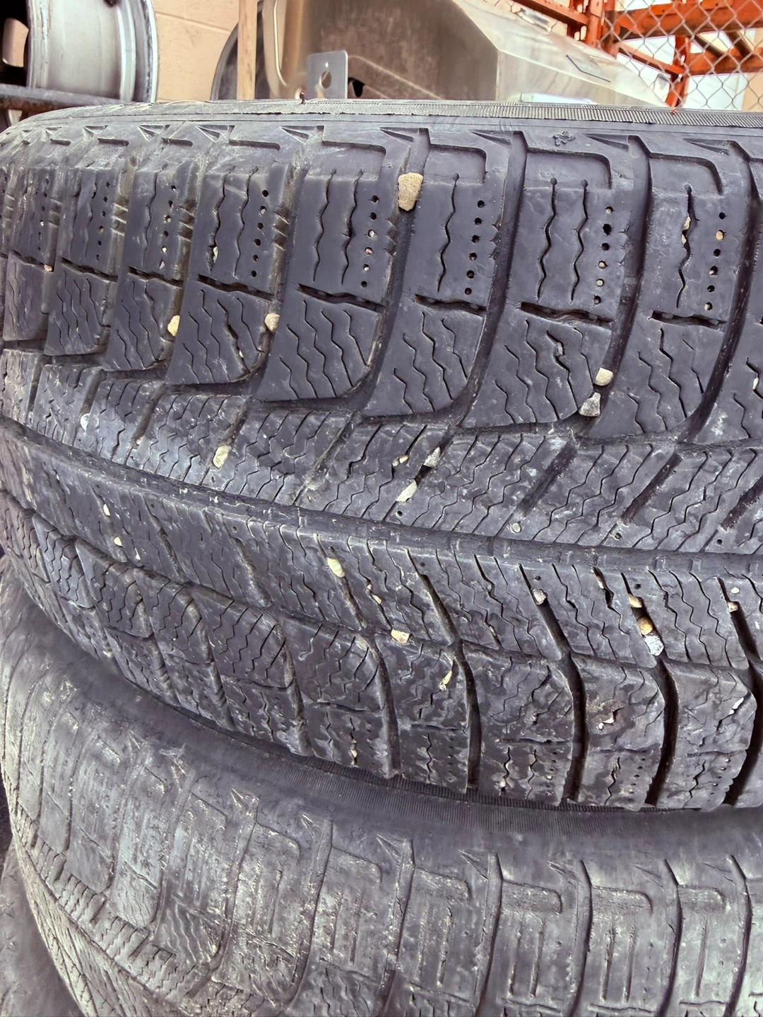 Set of 4 Winter Tires - photo 4
