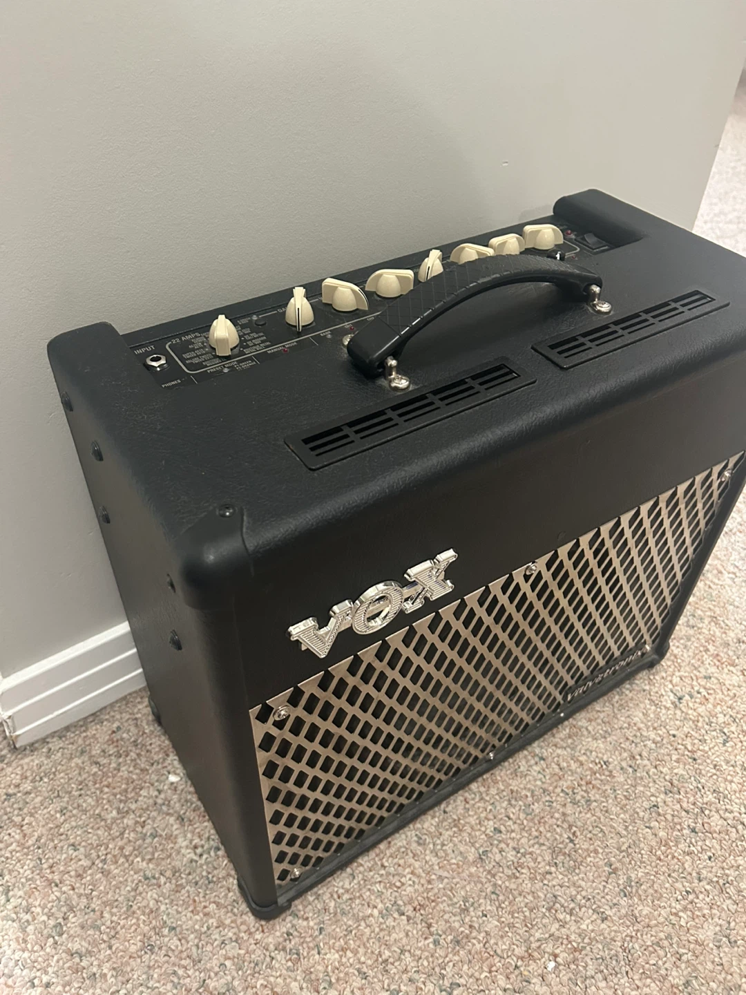 VOX VT30 Guitar Amp - photo 2