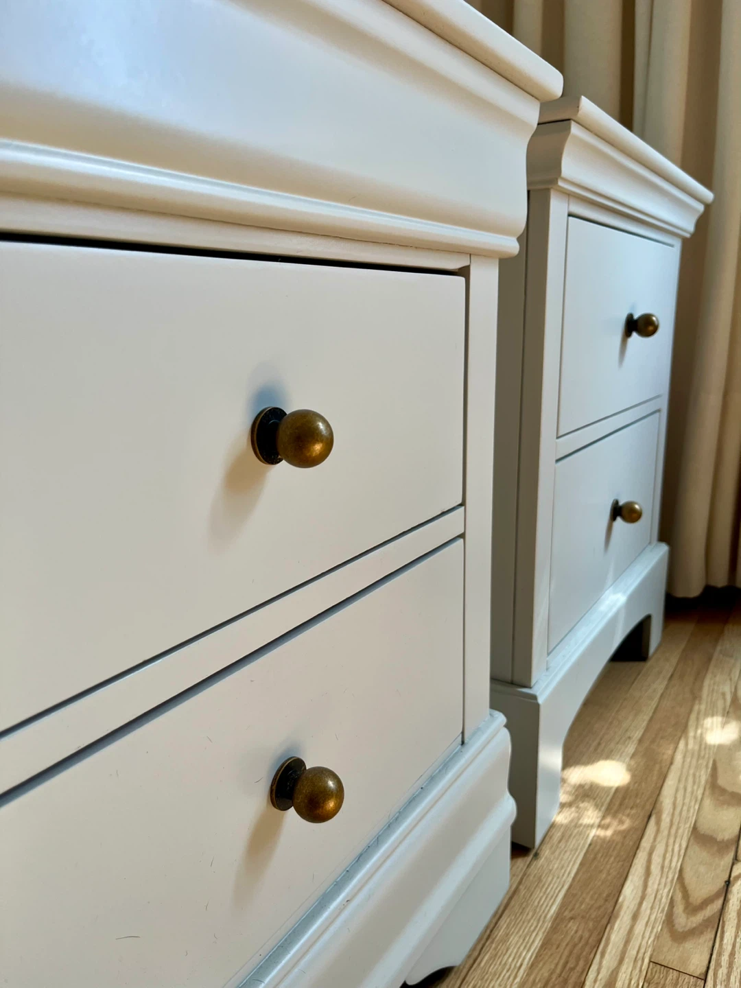 Refinished Neutral Nightstands with Brass Accent ❇️ - photo 3