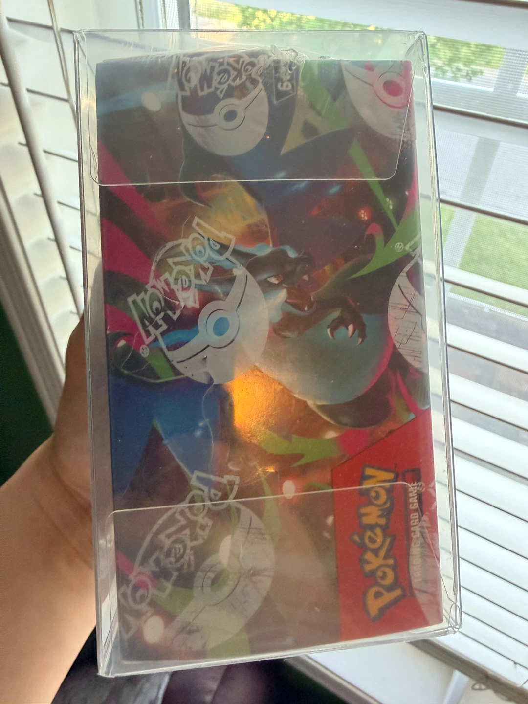 Pokémon TCG Mega Evolution Phantasmal Flames Booster Box - photo 3
