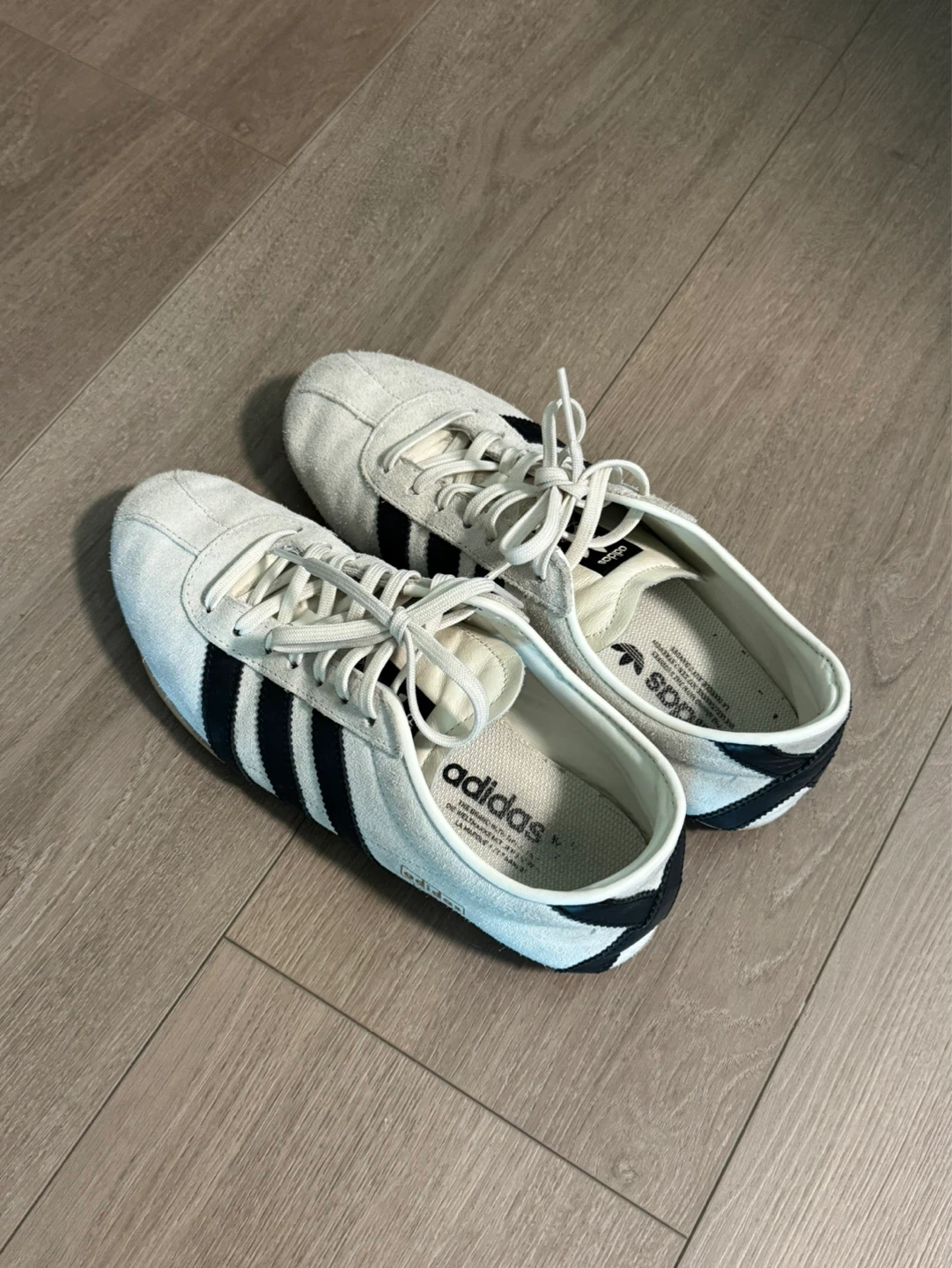 Adidas White & Black Suede Sneakers - photo 2