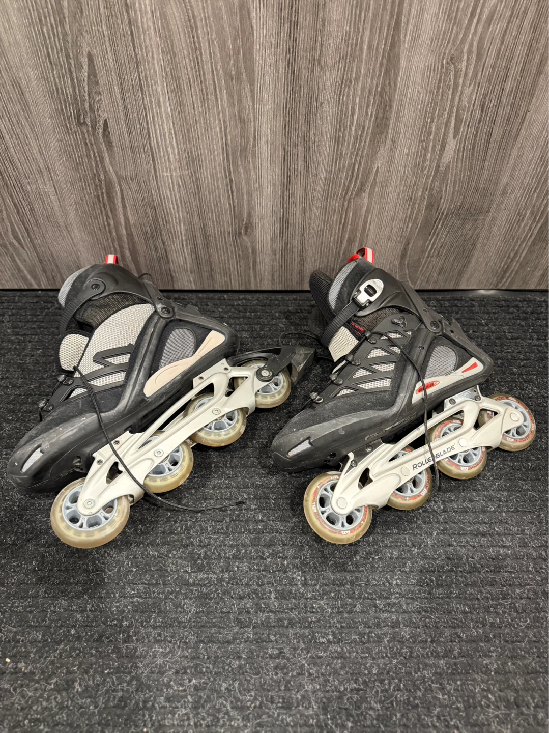Rollerblade Inline Skates Size 11 Mens / 12 US Womens