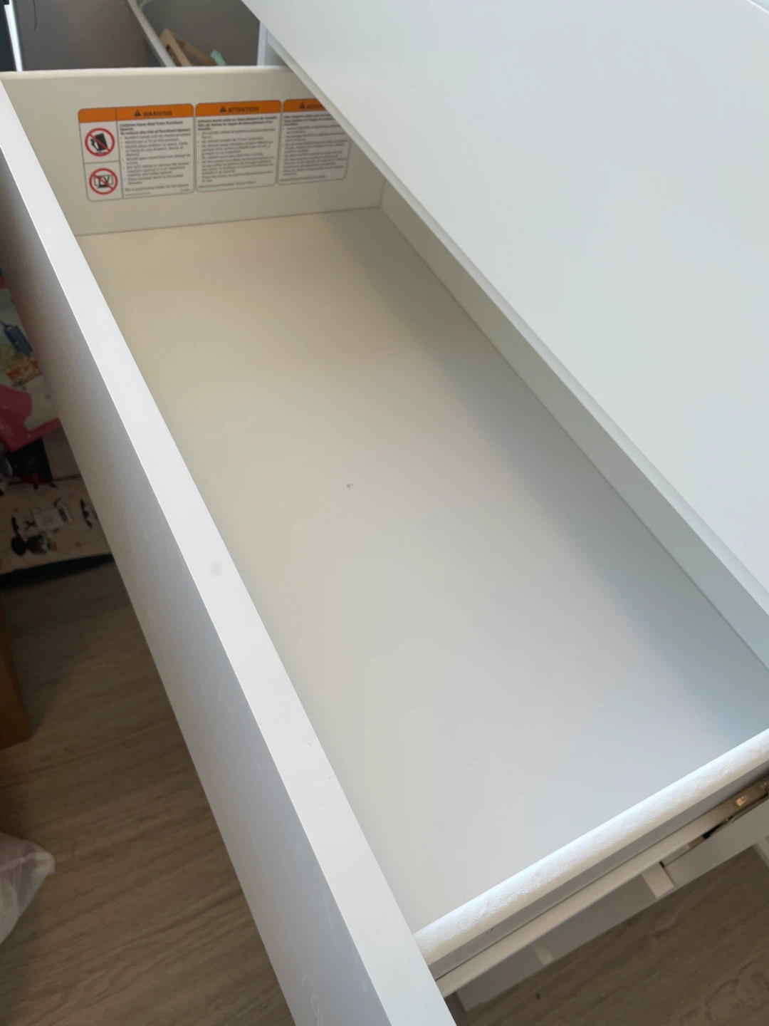 White IKEA 4-Drawer Chest Dresser - photo 4