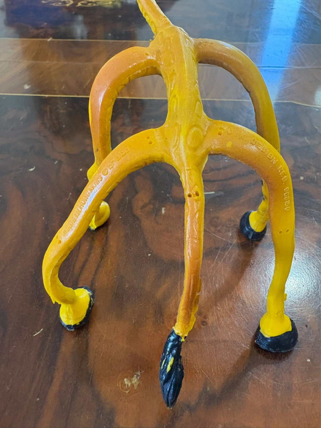 Vintage Bending Giraffe Pose-able Toy (Made in HK) - photo 5