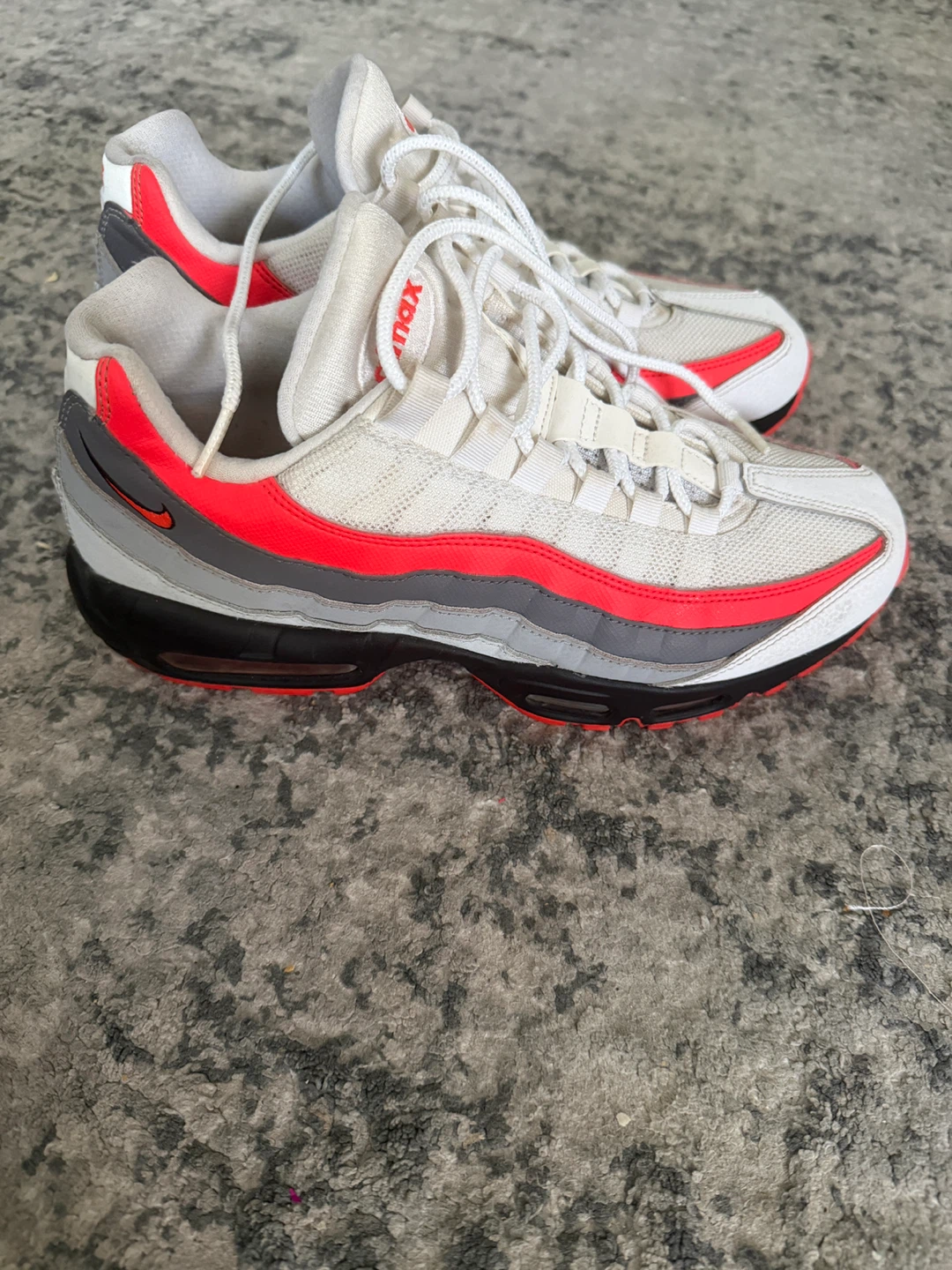 Nike Air Max 95 Men's Running Shoes White/Grey/Red Size 9.5 - photo 4