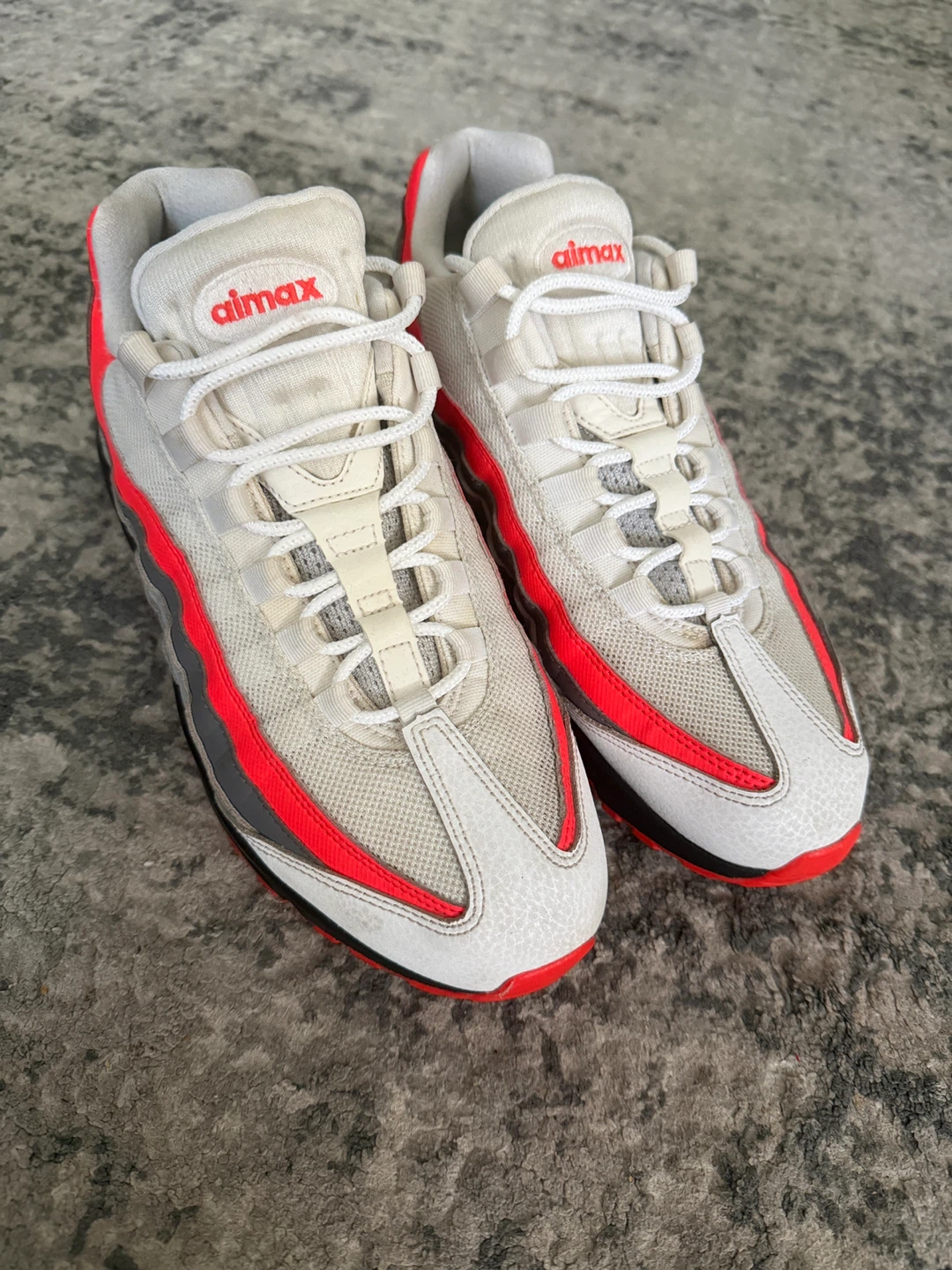 Nike Air Max 95 Men's Running Shoes White/Grey/Red Size 9.5