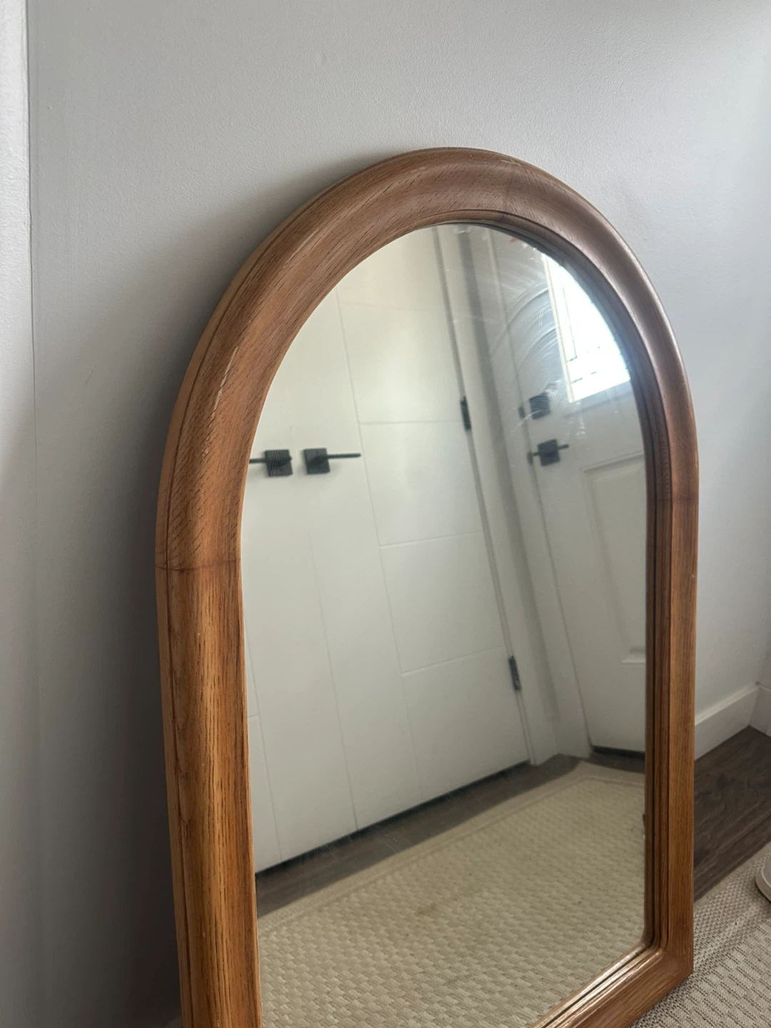 Arched Wood Mirror - photo 3