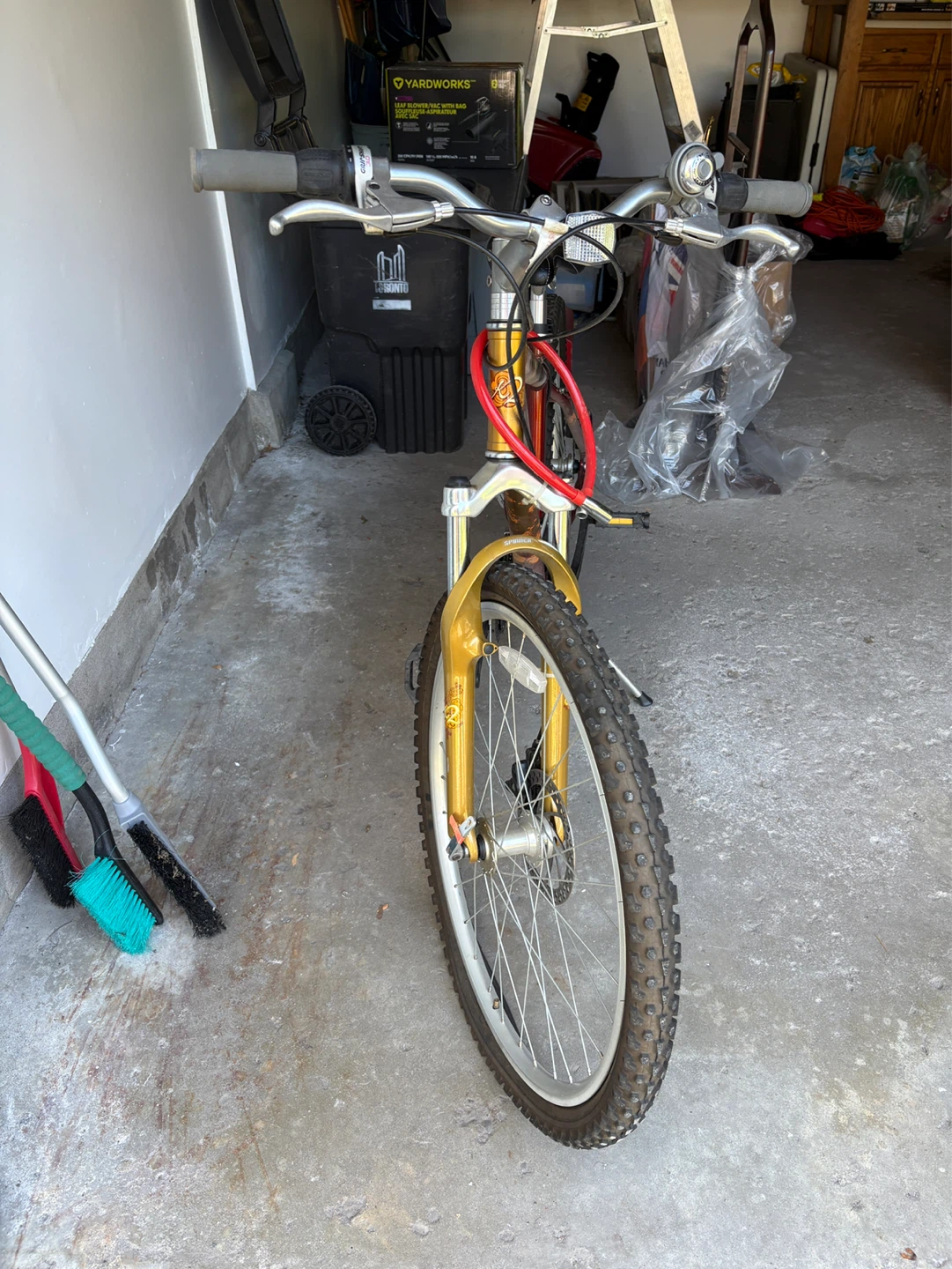 Mens Mountain Bike - photo 2