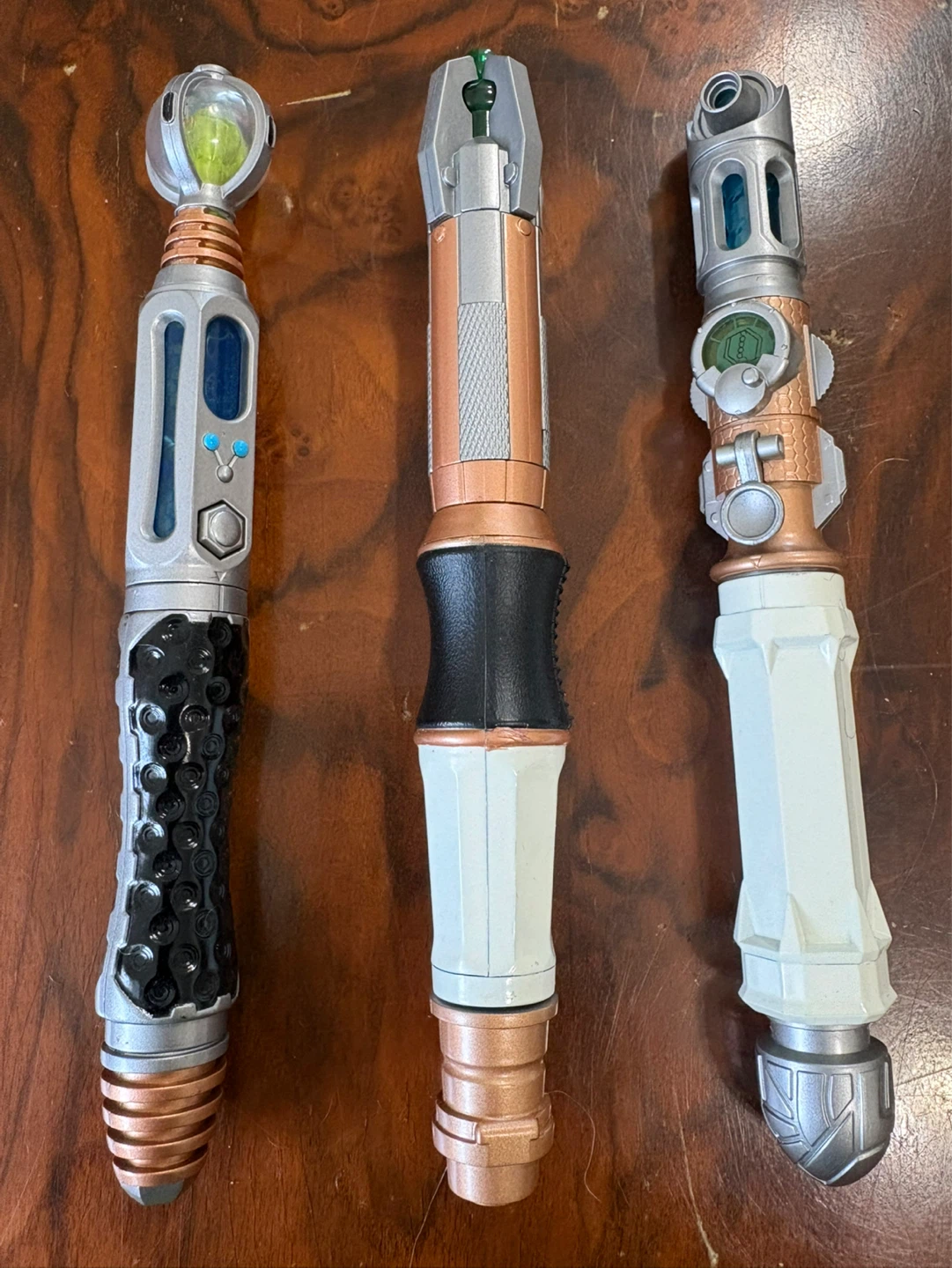 Lot of 3 Toy Sonic Screwdrivers - photo 2