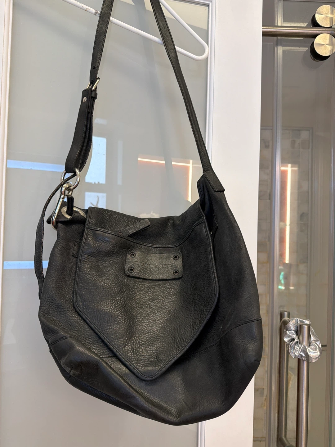 Burberry Black Leather Shoulder Bag - photo 2
