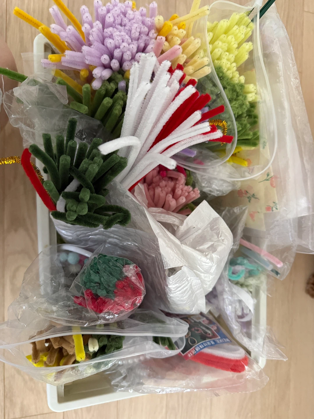 Craft Supplies - Pipe Cleaners & More - photo 2